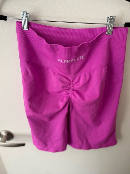 Alphalete Pants - Alphalete Women's High-Waist Magenta Bike Shorts